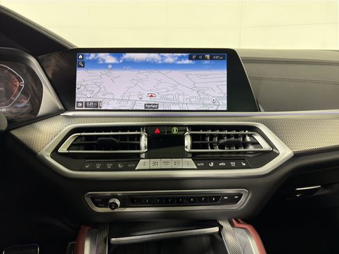 Used 2021 BMW X6 xDrive40i w/ M Sport Package image 22