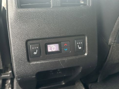 Used 2022 Mitsubishi Outlander SEL FWD image 27