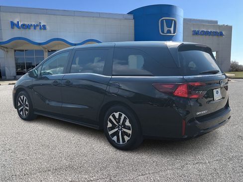 New 2026 Honda Odyssey EX-L image 3