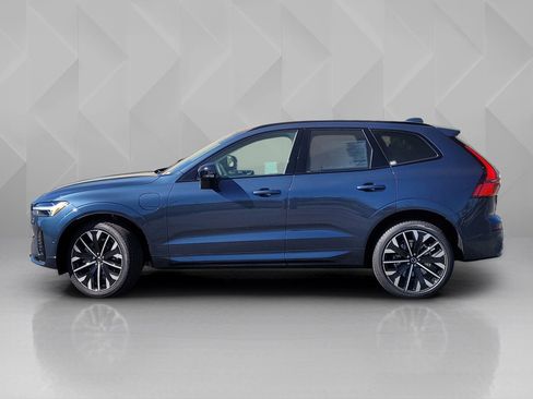 New 2026 Volvo XC60 T8 Ultra w/ Protection Package Premier AWD/4WD image 3