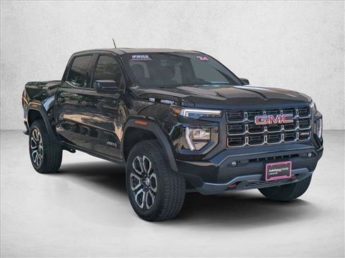 Used 2024 GMC Canyon AT4 AWD/4WD image 3