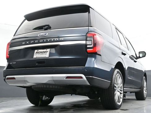 Used 2022 Ford Expedition Limited image 56