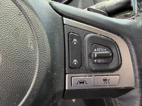Used 2016 Subaru Legacy 2.5i Premium AWD/4WD image 16