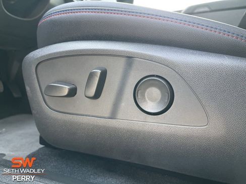 New 2025 Chevrolet Equinox EV RS image 15