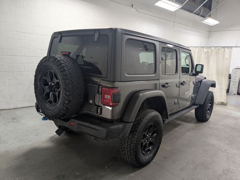 Used 2023 Jeep Wrangler Unlimited Rubicon 4xe AWD/4WD image 7