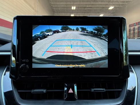 Used 2025 Toyota Corolla SE FWD image 28