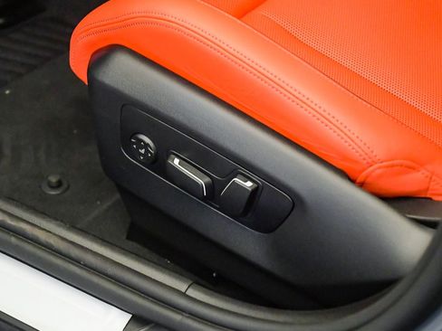 New 2026 BMW M5 w/ Executive Package image 36