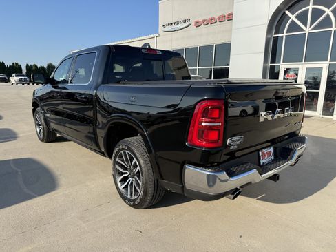 Used 2025 RAM 1500 Limited AWD/4WD image 41