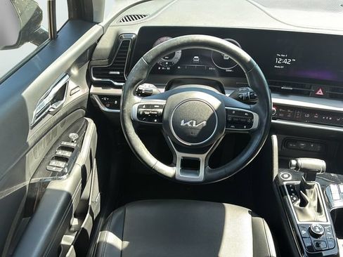 Used 2024 Kia Sportage SX AWD/4WD image 18