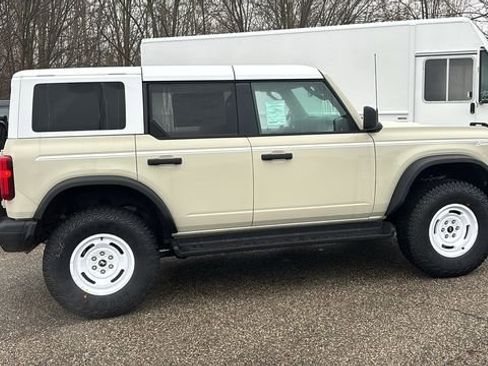 New 2026 Ford Bronco Heritage Edition image 29