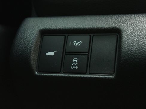 Used 2025 Honda Pilot TrailSport image 32