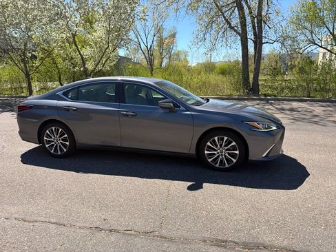Used 2019 Lexus ES 350 w/ Premium Package FWD image 15