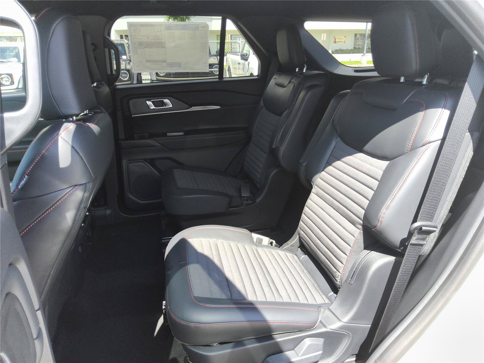 New 2027 Ford Explorer ST-Line w/ Premium Package RWD image 25