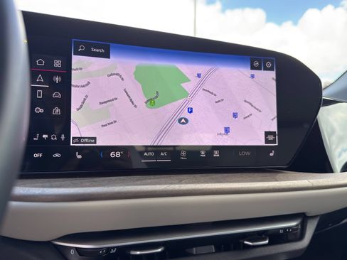Certified 2025 Audi Q5 Premium w/ Premium Plus AWD/4WD image 15