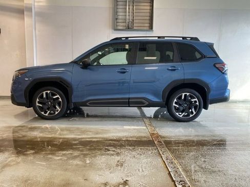 Certified 2025 Subaru Forester Limited image 9