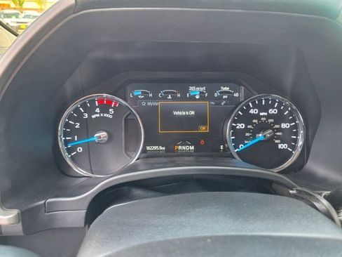Used 2020 Ford F350 Lariat w/ Lariat Value Package AWD/4WD image 22