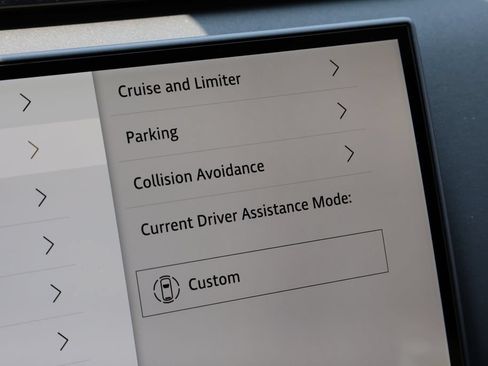 New 2026 Land Rover Range Rover Velar S AWD/4WD image 25