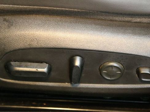 Used 2017 Buick LaCrosse Premium image 18