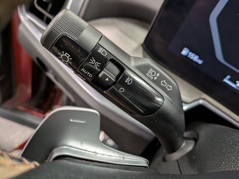 Certified 2024 Kia Sorento SX Prestige w/ Olive Brown Leather Package image 16