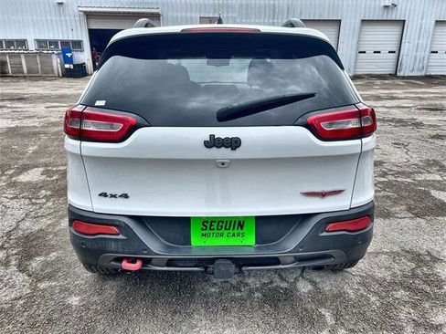 Used 2014 Jeep Cherokee Trailhawk w/ Technology Group image 31