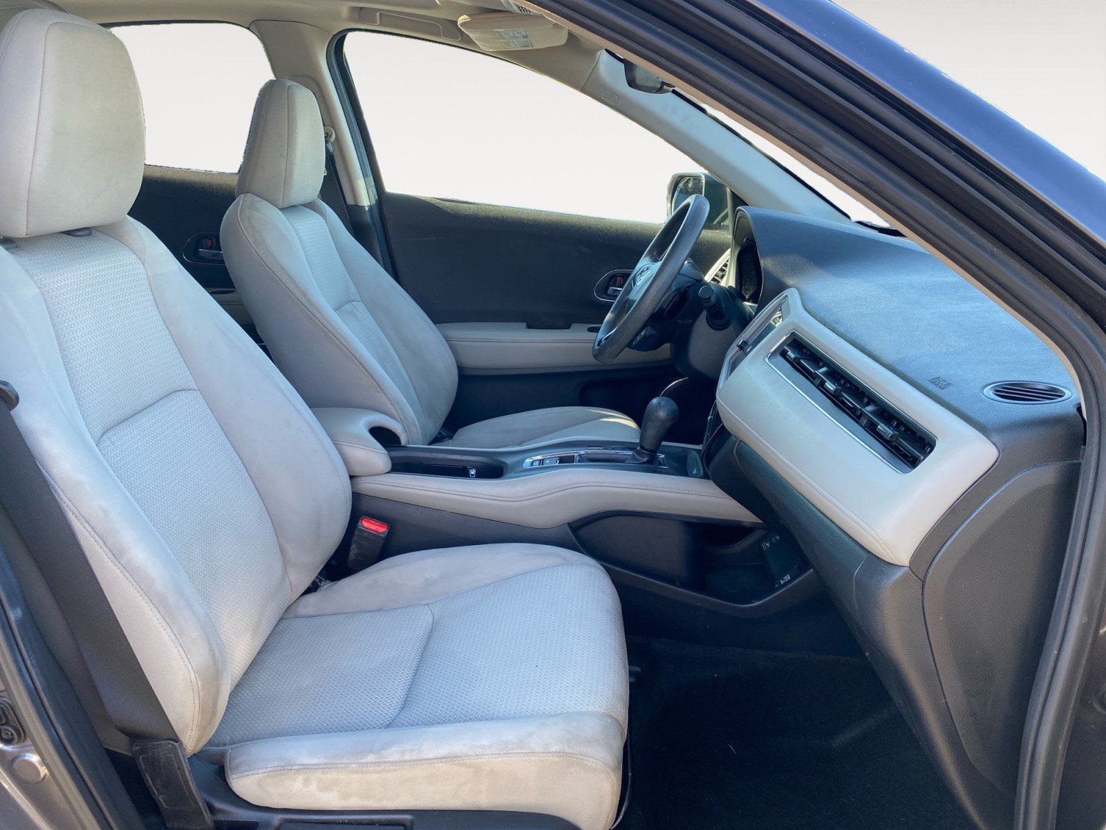 Used 2019 Honda HR-V EX image 17