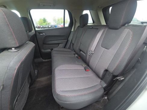 Used 2017 GMC Terrain SLE FWD image 17