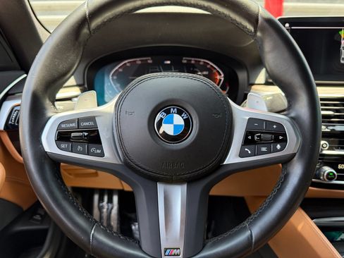 Used 2023 BMW 540i w/ M Sport Package RWD image 40