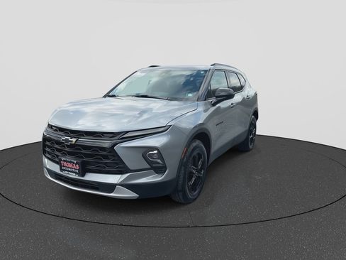 Used 2023 Chevrolet Blazer LT w/ Convenience Package image 4