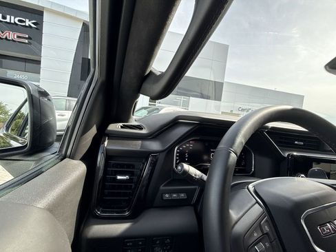 Certified 2025 GMC Sierra 1500 AT4X w/ AT4X AEV Edition AWD/4WD image 24