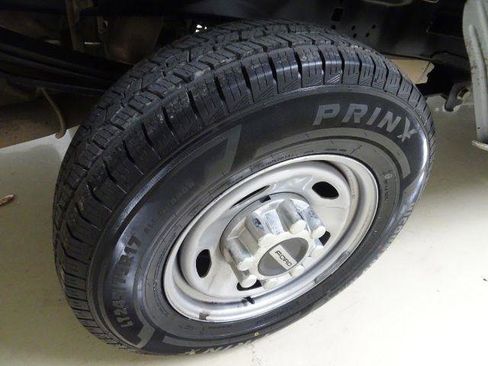 Used 2021 Ford F250 XL w/ Power Equipment Group image 8