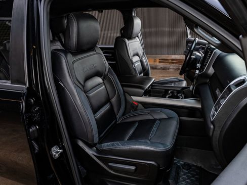 Used 2022 RAM 1500 Big Horn AWD/4WD image 30