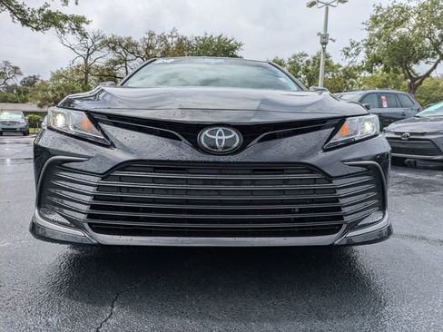 Used 2024 Toyota Camry LE w/ Convenience Package image 9