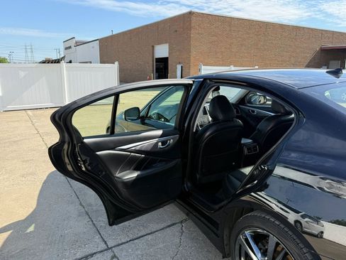Used 2019 INFINITI Q50 Signature Edition w/ Cargo Package (L96) AWD/4WD image 19