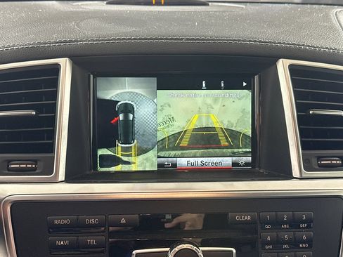 Used 2015 Mercedes-Benz GL 450 4MATIC image 6