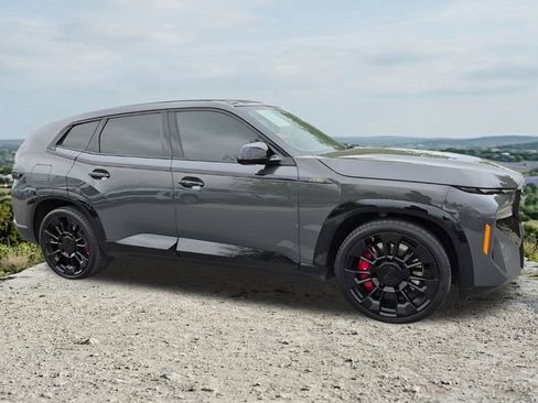 Used 2025 BMW XM AWD/4WD image 14