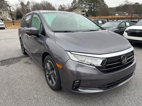 Used 2022 Honda Odyssey Elite image 3