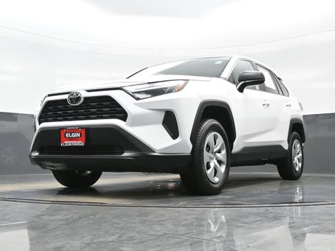 Used 2024 Toyota RAV4 LE image 26