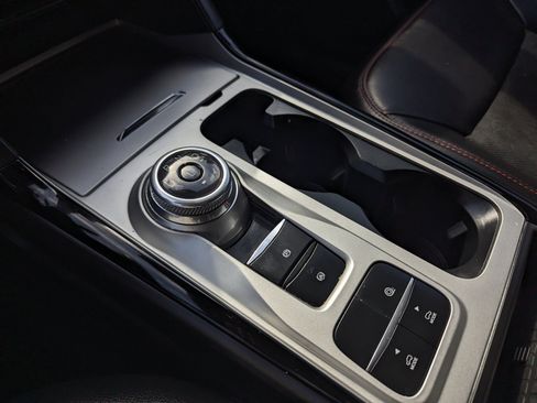 Used 2022 Ford Explorer ST-Line RWD image 12