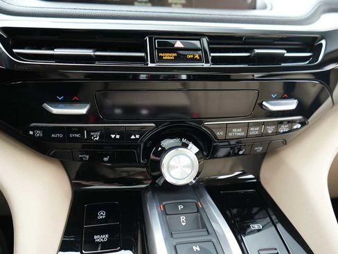 Certified 2023 Acura MDX SH-AWD image 27