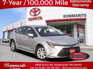 Certified 2025 Toyota Corolla LE image 1