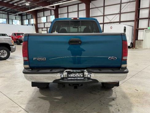 Used 2001 Ford F250 XLT image 9