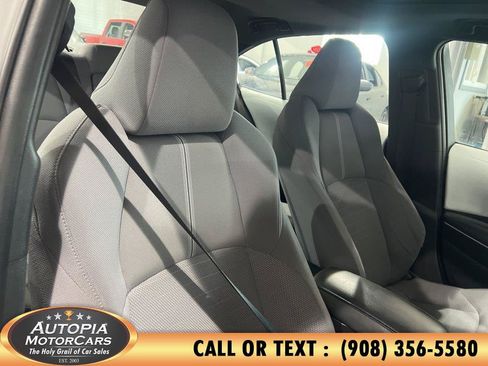 Used 2021 Toyota Corolla SE w/ SE Premium Package FWD image 11
