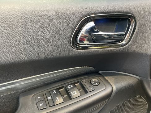 Used 2018 Dodge Durango GT w/ Blacktop Package AWD/4WD image 15