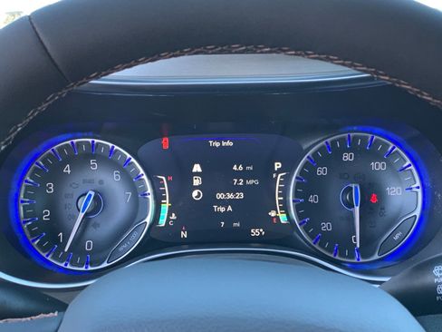 New 2026 Chrysler Pacifica Pinnacle image 33