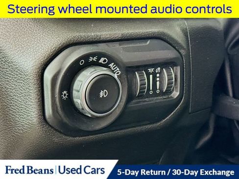 Used 2022 Jeep Wrangler Unlimited Sahara w/ Cold Weather Group image 13