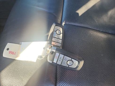 Used 2020 Ford F350 Lariat w/ Tremor Off-Road Package image 37