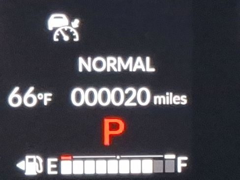 Used 2025 Honda Odyssey Elite image 13