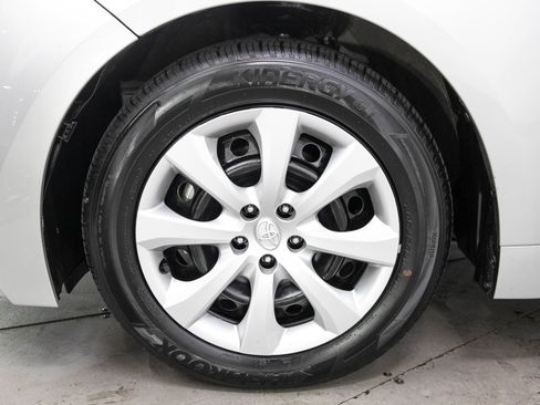 Used 2024 Toyota Corolla LE FWD image 26