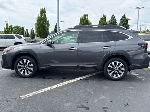 Used 2024 Subaru Outback Touring XT AWD/4WD image 11