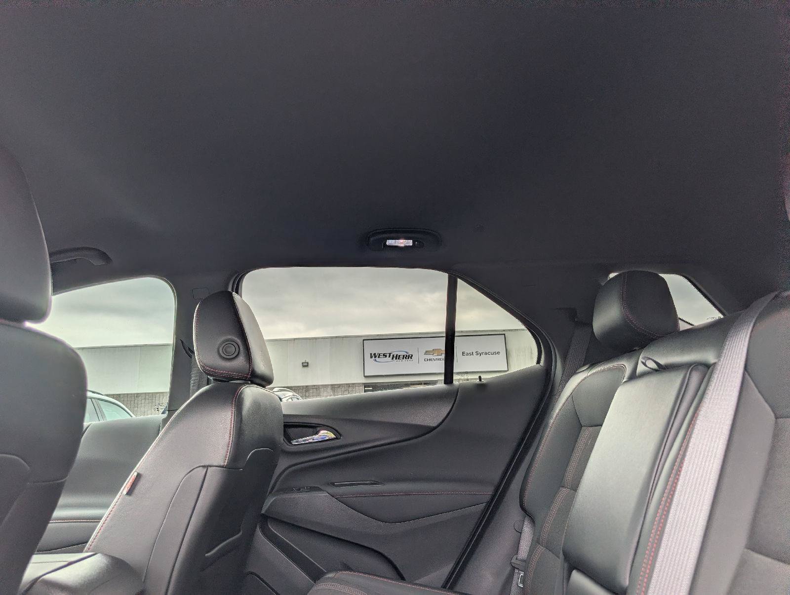 Used 2024 Chevrolet Equinox RS AWD/4WD image 14